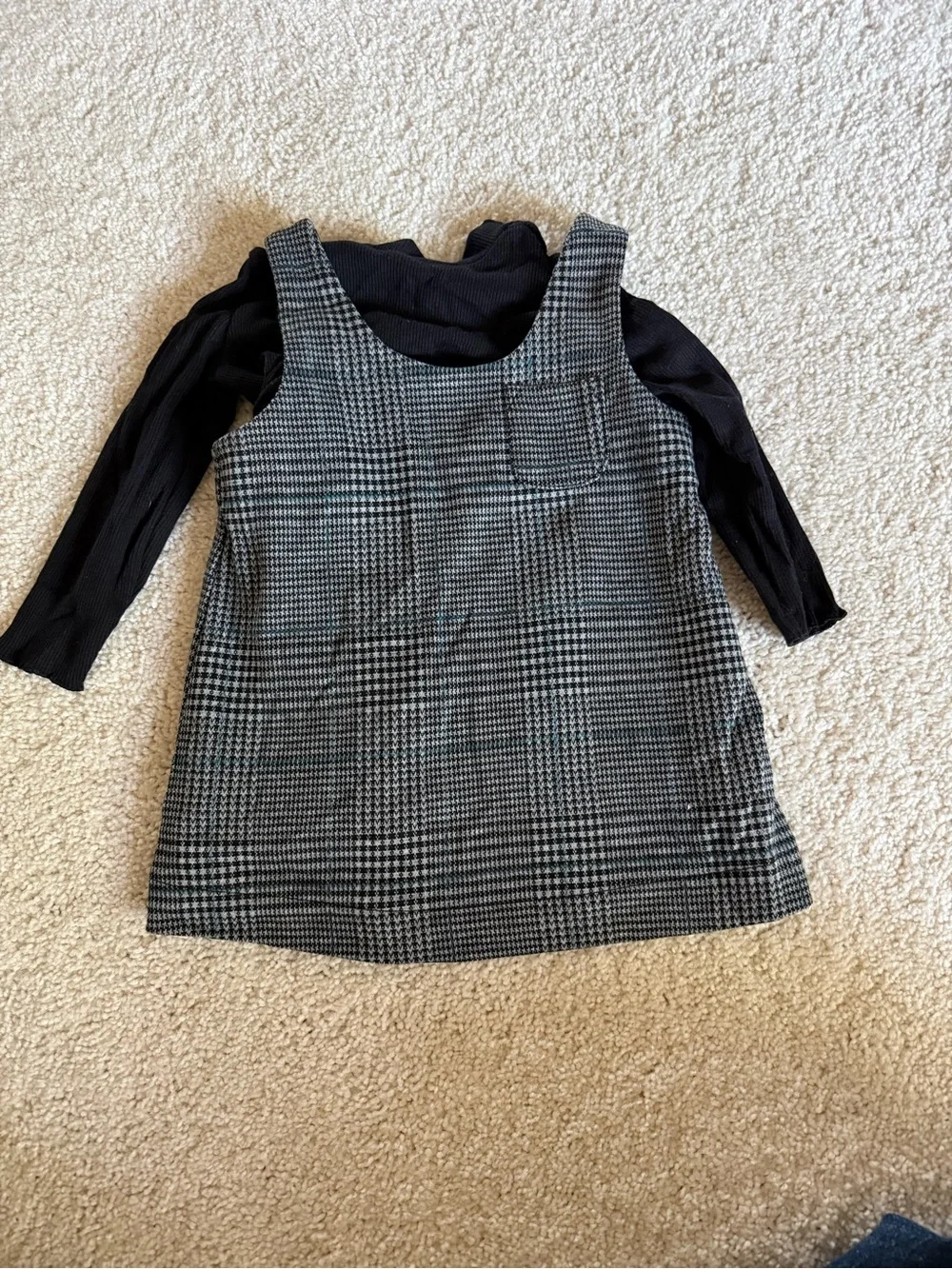 Lot of 6-12M Clothes